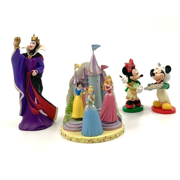 Disney Christmas Ornament Lot/ Collection in Box Beautiful Decor Gift